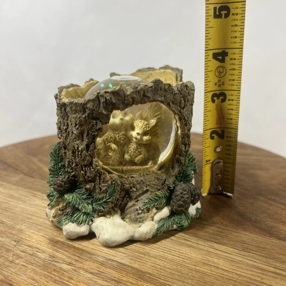 Vintage Nature's Friends‎ Squirrel Log Snow Globe – Summit Corp.